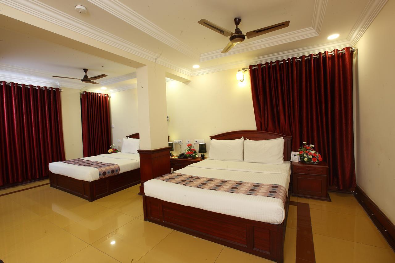 ตรีชุระ ทาวเวอร์ Hotel Thrissur ภายนอก รูปภาพ