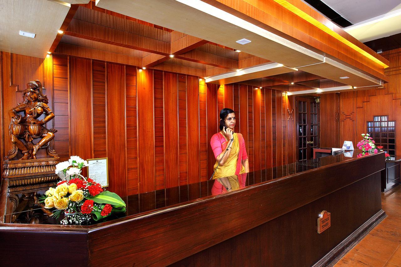 ตรีชุระ ทาวเวอร์ Hotel Thrissur ภายนอก รูปภาพ