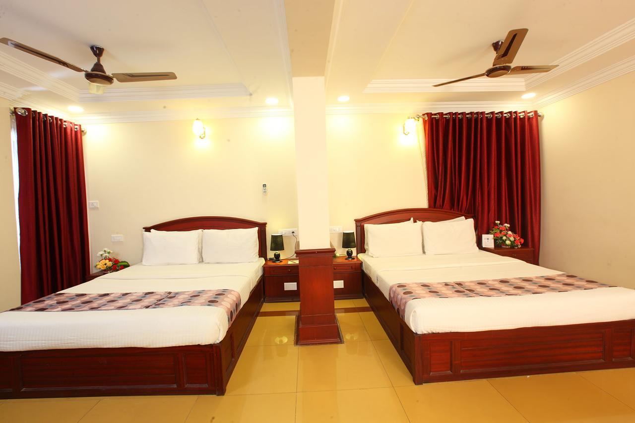 ตรีชุระ ทาวเวอร์ Hotel Thrissur ภายนอก รูปภาพ