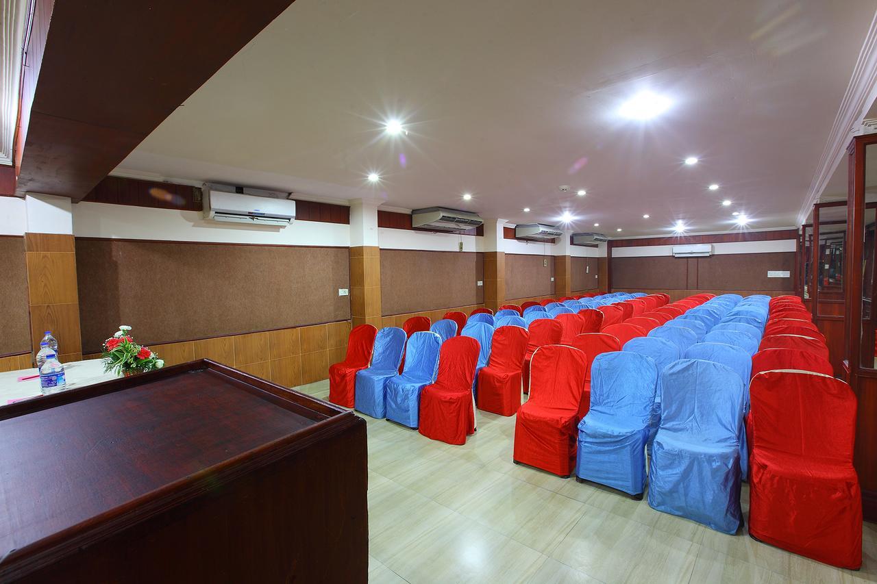 ตรีชุระ ทาวเวอร์ Hotel Thrissur ภายนอก รูปภาพ